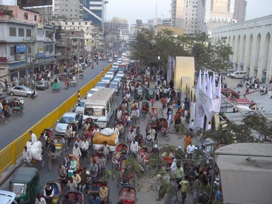 population of Dhaka